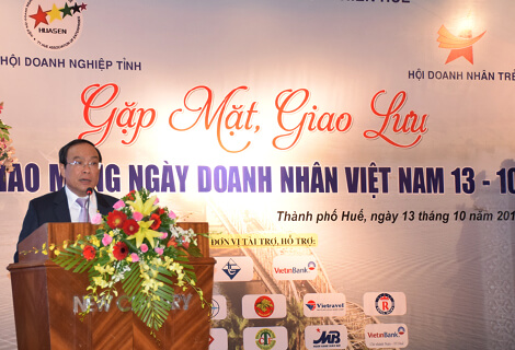 Chủ tịch UBND tỉnh Nguyễn Văn Cao phát biểu chúc mừng đội ngũ doanh nhân tỉnh